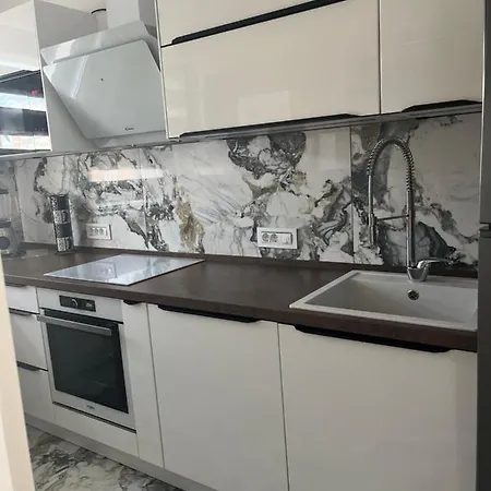 Ilas Apartment