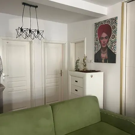 Ilas Apartment